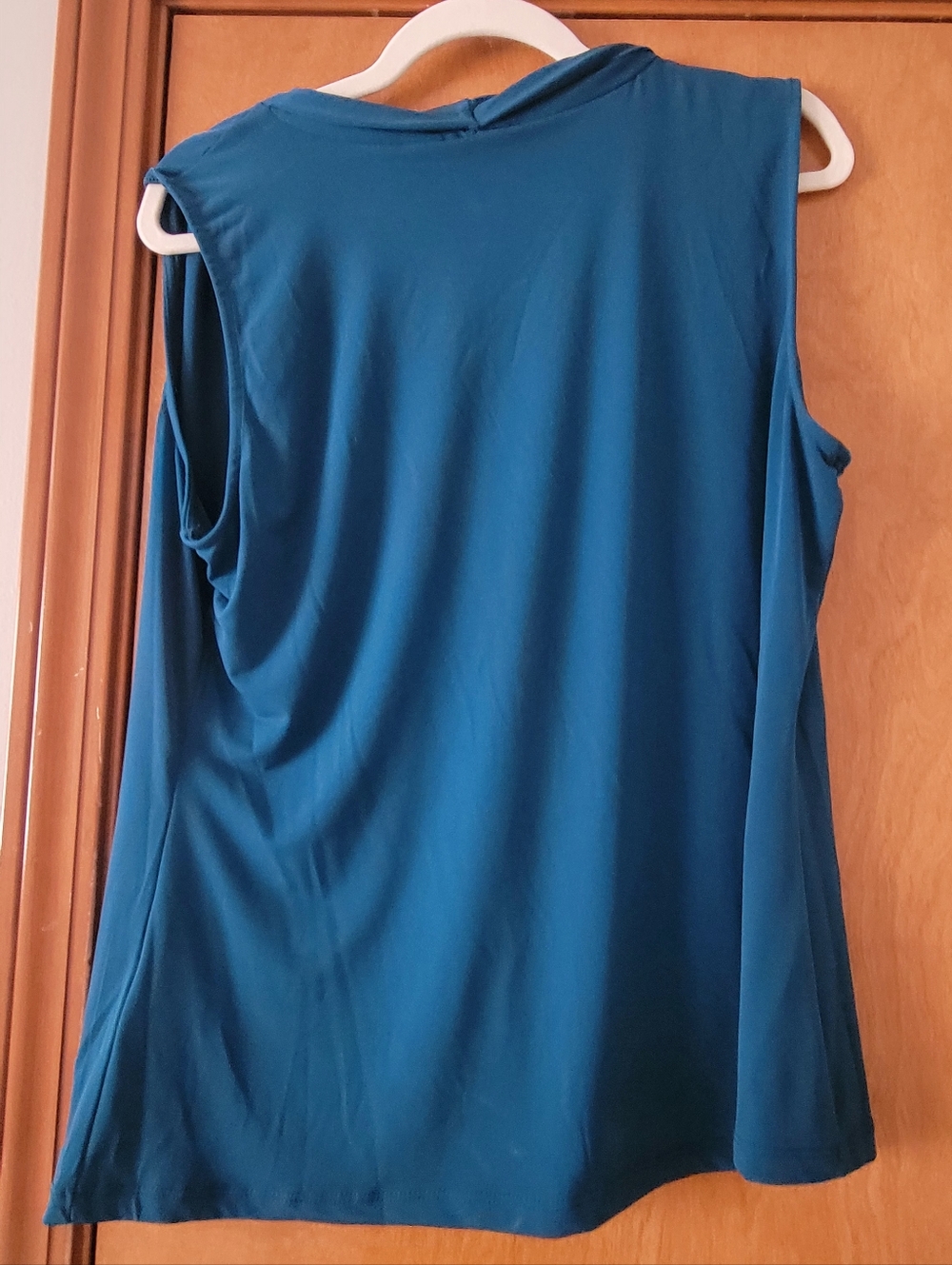 Calvin Klein Teal V-Neck Sleeveless Camisole - Picture 4 of 4